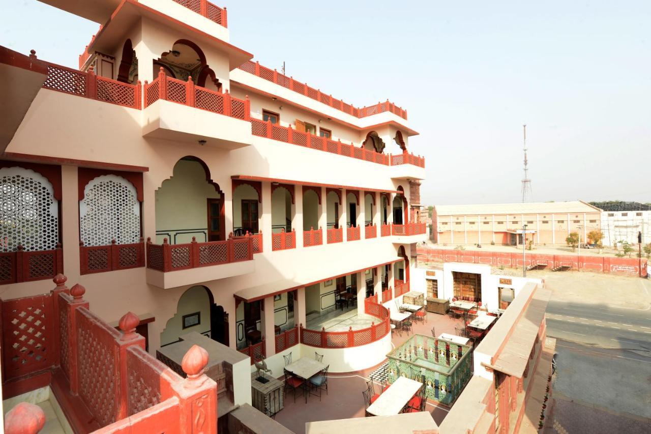 ביקאנר Hotel Harasar Haveli מראה חיצוני תמונה